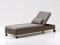Lettino prendisole - Rattan-Tessuto - 205x76x96 cm - Marrone scuro-Greige - Stile moderno con schienale inclinato